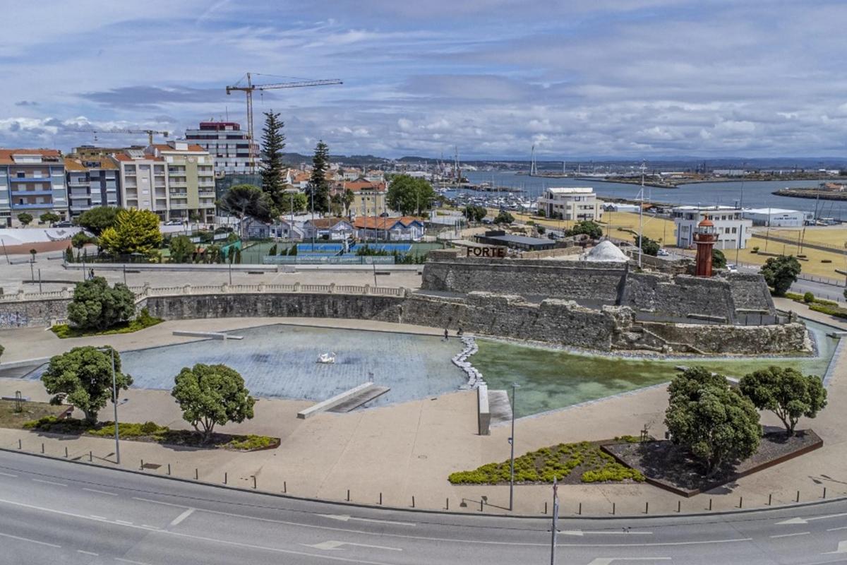 Hotel Mercure Figueira Da Foz Exterior photo